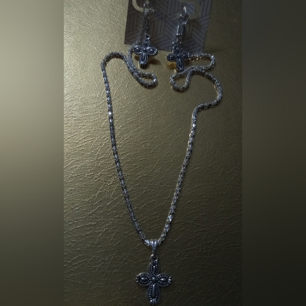 Elegant Silver Cross Necklace & Earrings Set with Classic Design By Me.